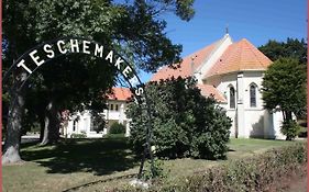 Teschemakers Resort